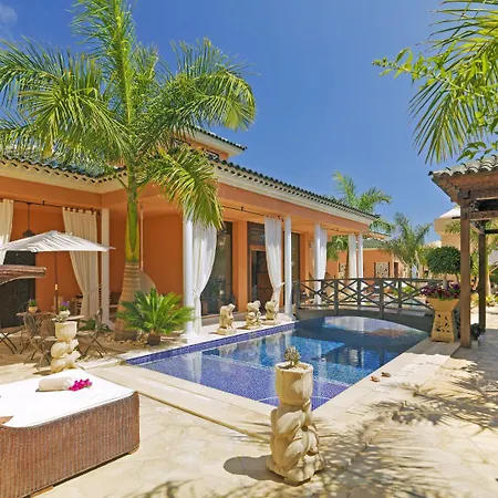 Villa La Caleta Sleeps 4 Pool Air Con Wifi