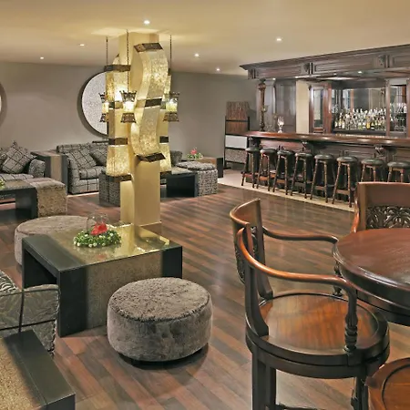 La Caleta Sleeps 4 Pool Air Con Wifi Villa
